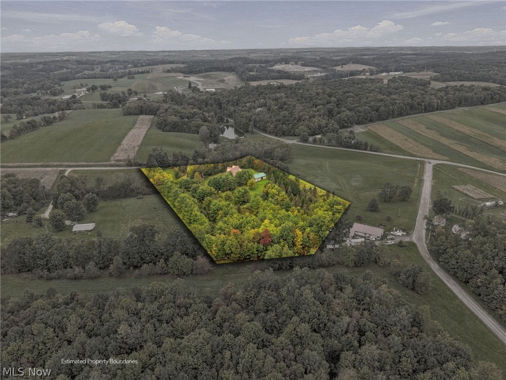 5850 Meter Road NE Mechanicstown OH 44651