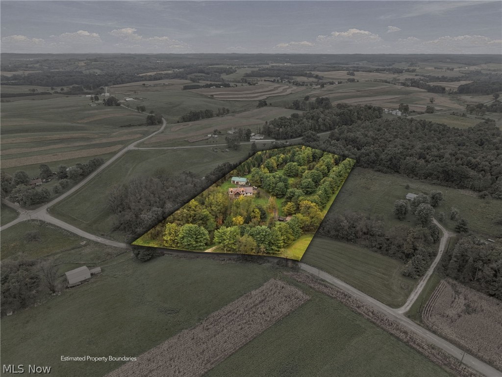 5850 Meter Road NE Mechanicstown OH 44651