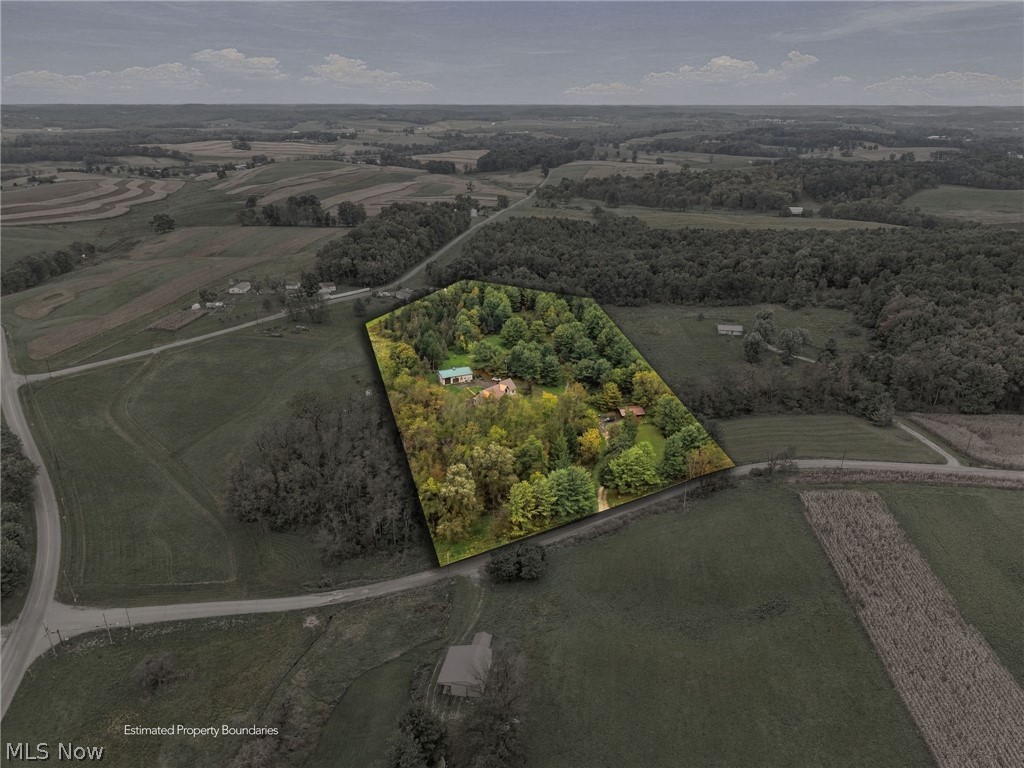 5850 Meter Road NE Mechanicstown OH 44651