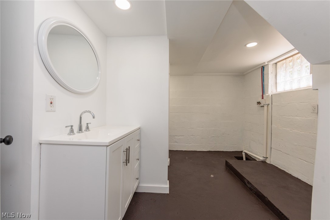 4022 Cypress Avenue Cleveland OH 44109