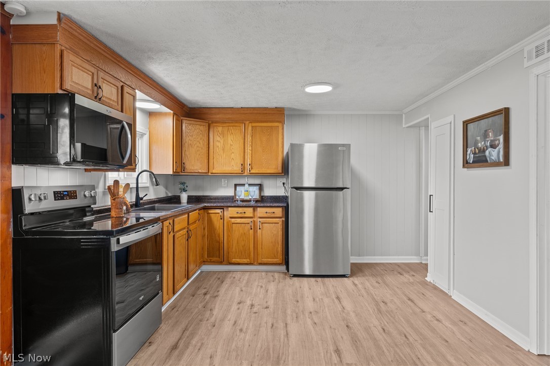 4321 30th Street NE Canton OH 44705