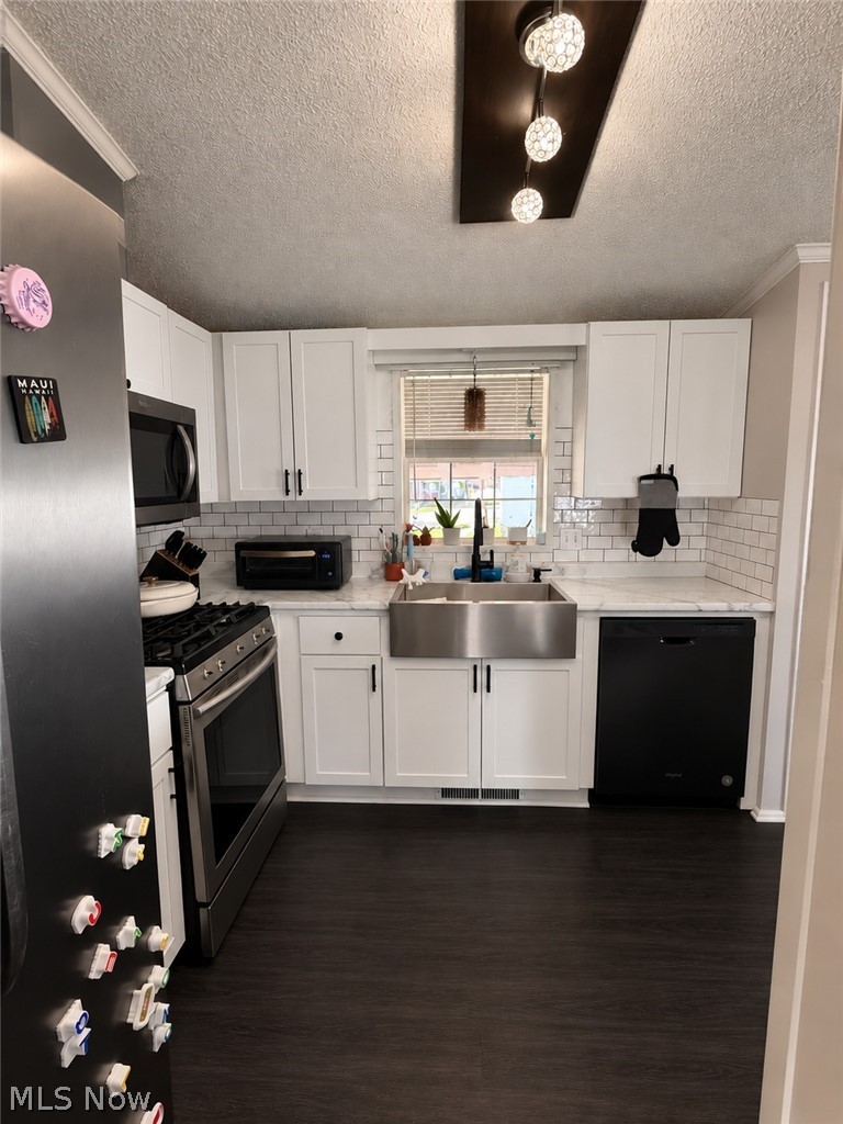 221 Gull Drive Elyria OH 44035