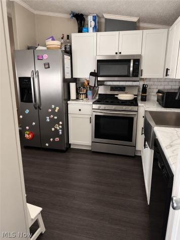 221 Gull Drive Elyria OH 44035