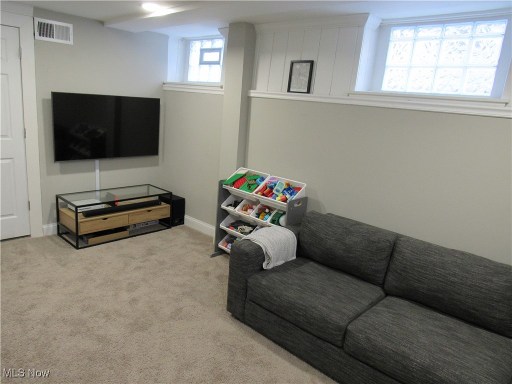 24320 Bruce Road Bay Village OH 44140