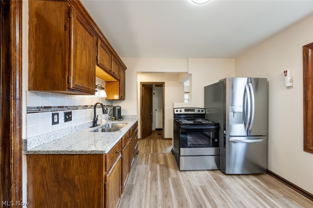 4385 W 229th Street Fairview Park OH 44126
