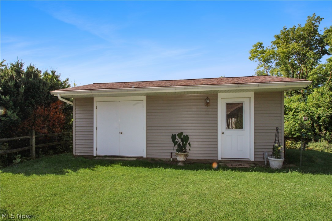 4270 E Konker Road Port Clinton OH 43452