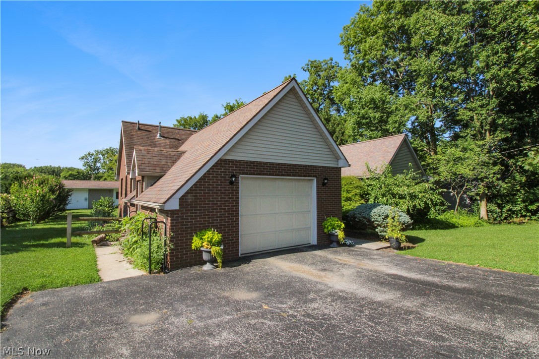4270 E Konker Road Port Clinton OH 43452