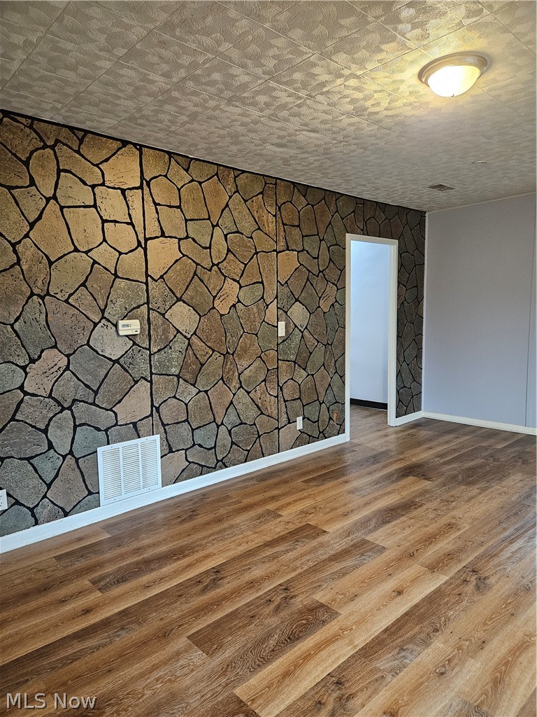 873 Kickapoo Avenue Akron OH 44305