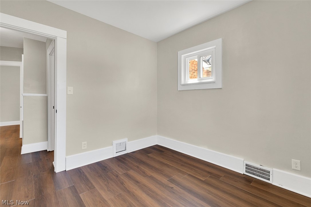 4948 E 107th Street Garfield Heights OH 44125
