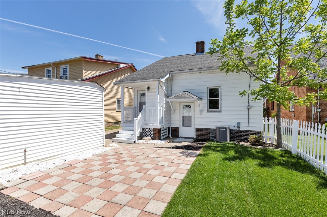 4948 E 107th Street Garfield Heights OH 44125