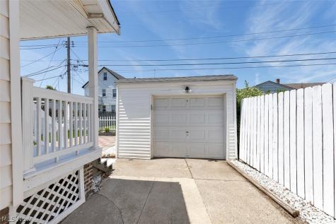 4948 E 107th Street Garfield Heights OH 44125