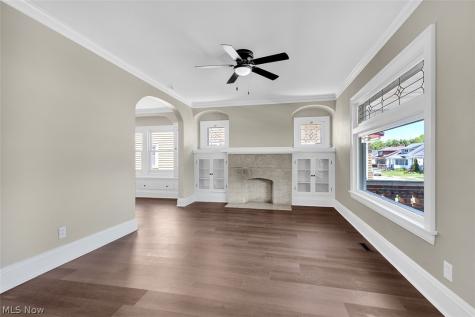 4948 E 107th Street Garfield Heights OH 44125