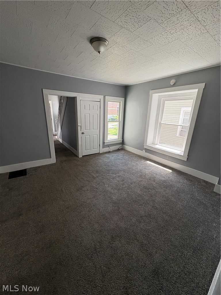 284 3rd Street NW Barberton OH 44203