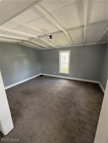284 3rd Street NW Barberton OH 44203