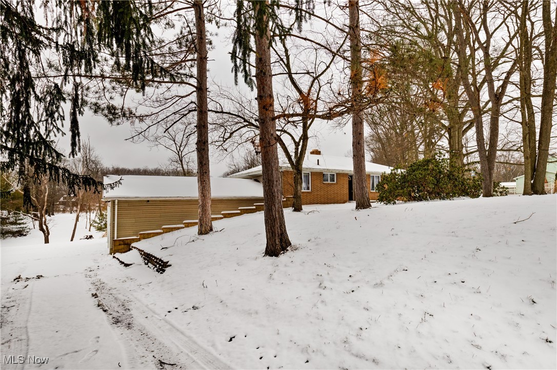 1850 Oriel Rogers Road Girard OH 44420