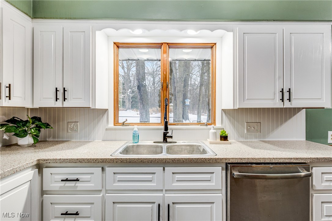 1850 Oriel Rogers Road Girard OH 44420
