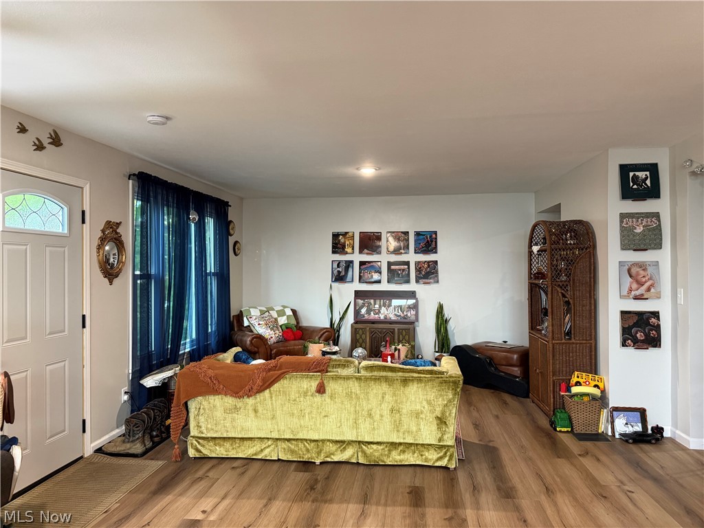 1226 Gomber Avenue Cambridge OH 43725