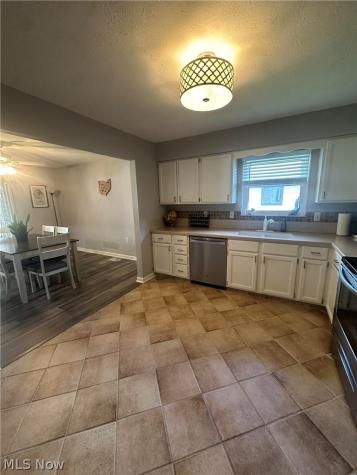 6868 Middlebrook Boulevard Middleburg Heights OH 44130