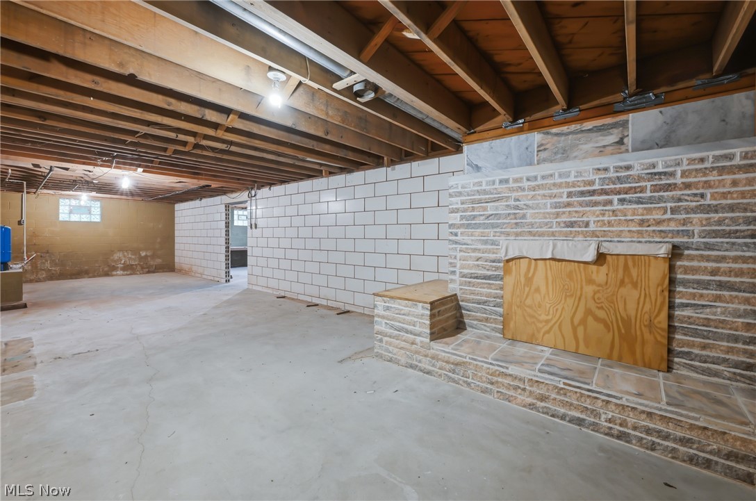 4100 E Broad Street Newton Falls OH 44444