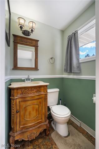 13760 Overcrest Street NE Alliance OH 44601