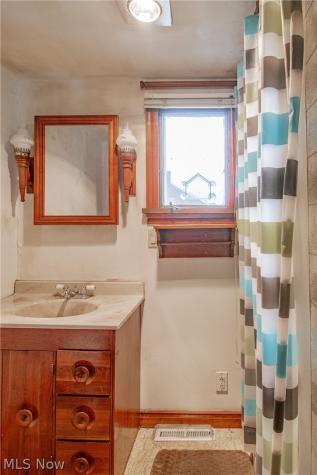 1410 Schneider Street NE Canton OH 44721