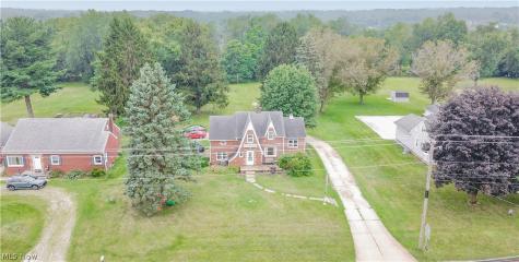 1410 Schneider Street NE Canton OH 44721