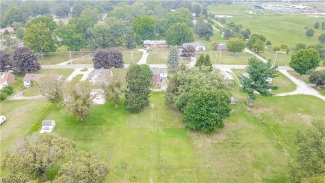 1410 Schneider Street NE Canton OH 44721