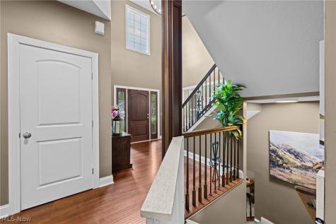12504 Estate Avenue NW Uniontown OH 44685