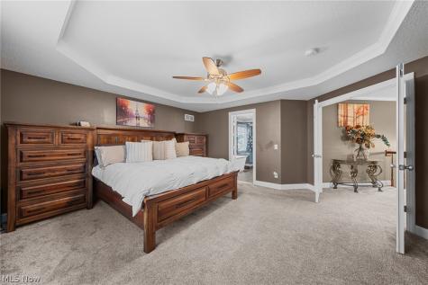 12504 Estate Avenue NW Uniontown OH 44685