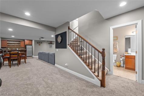 12504 Estate Avenue NW Uniontown OH 44685