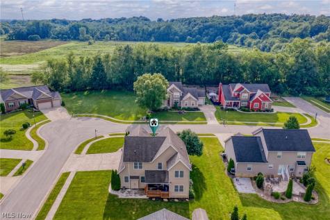 12504 Estate Avenue NW Uniontown OH 44685