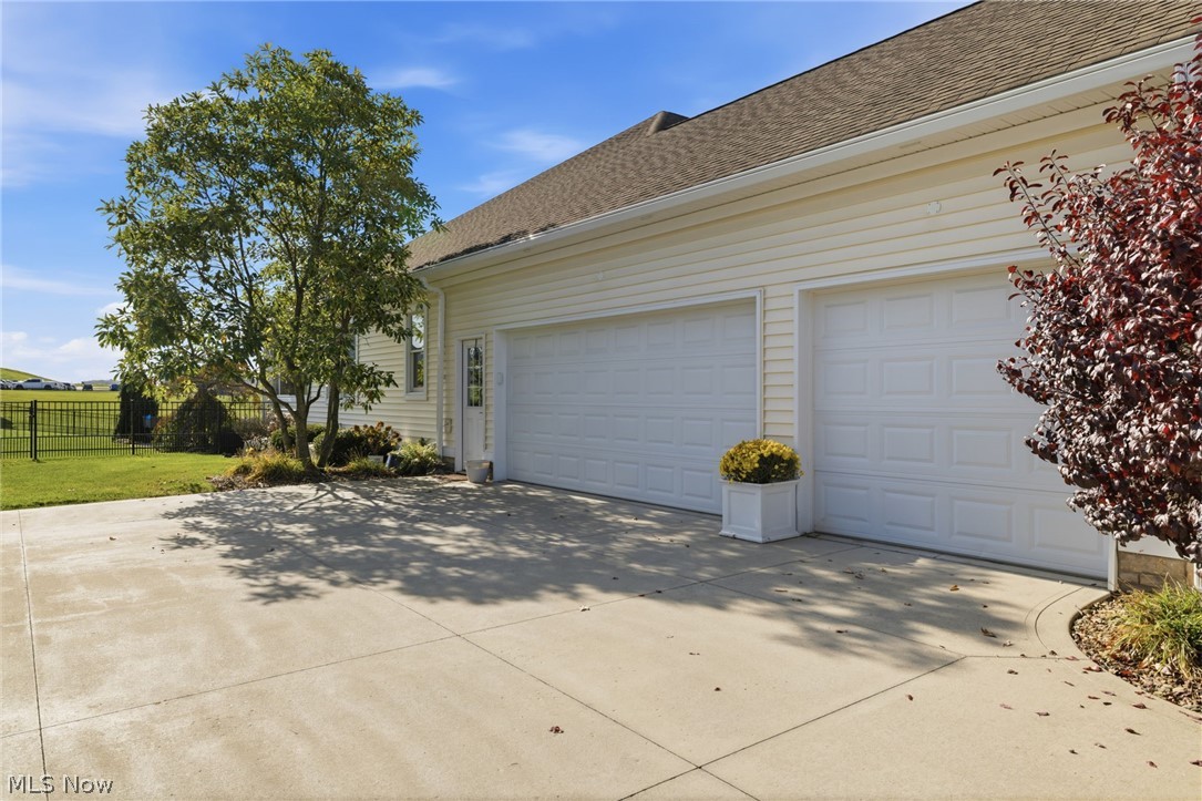 208 Homestead Drive Columbiana OH 44408
