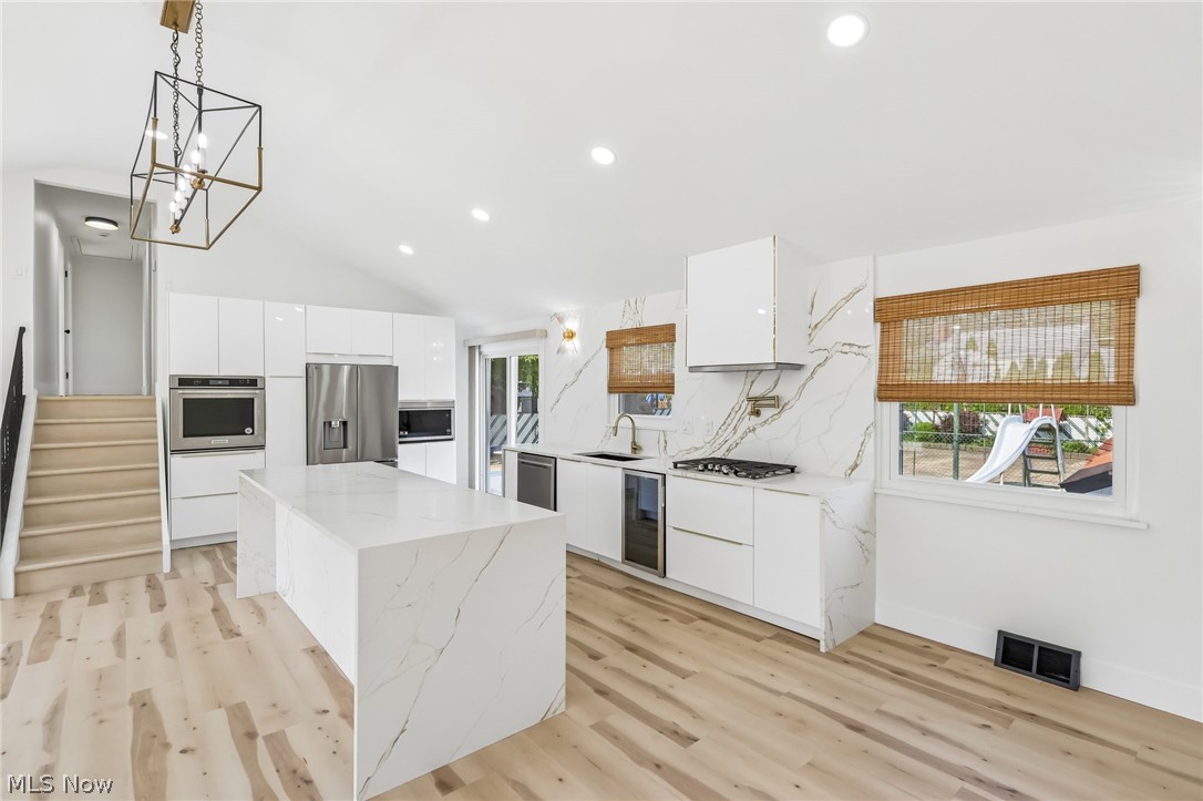 3520 Archwood Drive Rocky River OH 44116