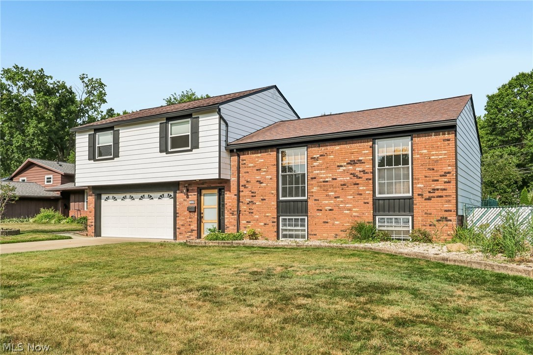 3520 Archwood Drive Rocky River OH 44116