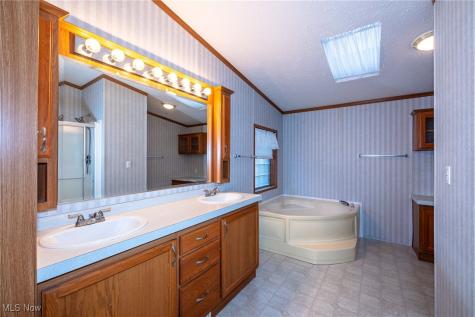 1 Tympani Trail Olmsted Twp OH 44138