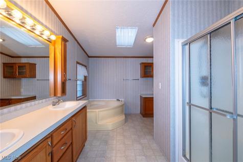 1 Tympani Trail Olmsted Twp OH 44138