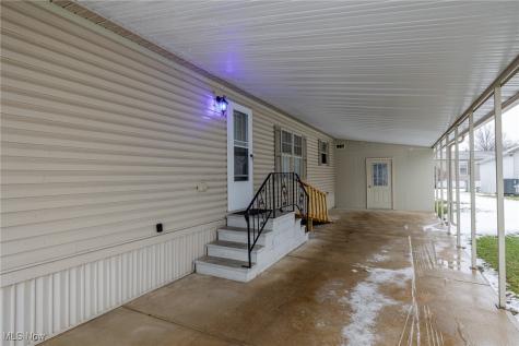 1 Tympani Trail Olmsted Twp OH 44138