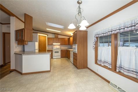 1 Tympani Trail Olmsted Twp OH 44138