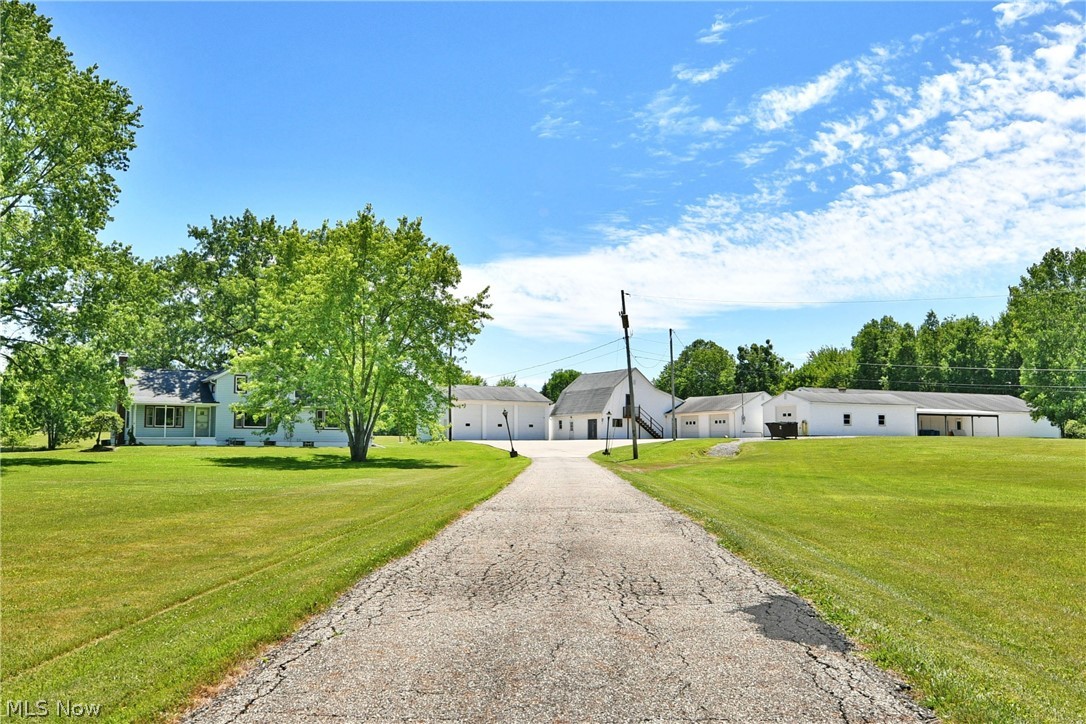 4085 Herner County Line Road Southington OH 44470