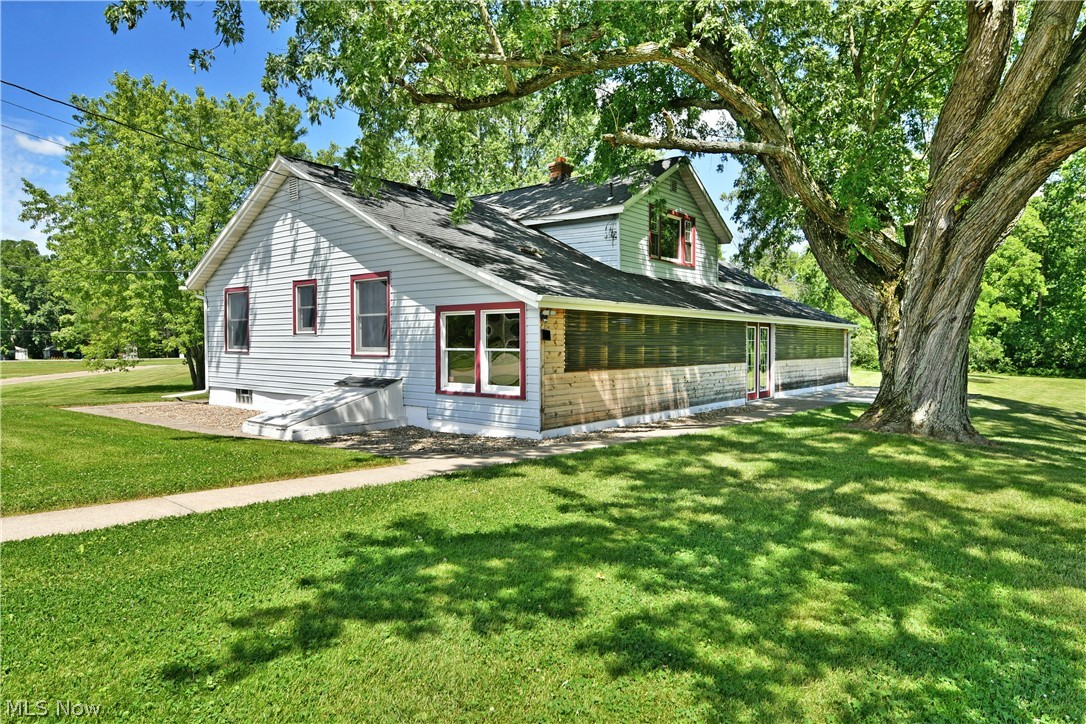 4085 Herner County Line Road Southington OH 44470