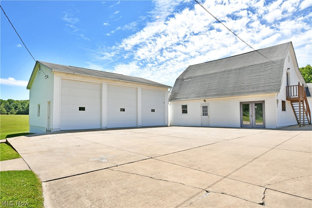 4085 Herner County Line Road Southington OH 44470