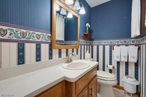 759 E Meadowlawn Boulevard Seven Hills OH 44131