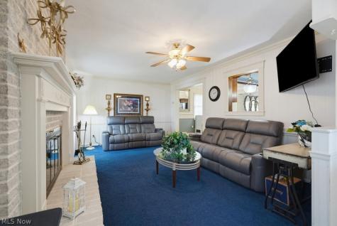 759 E Meadowlawn Boulevard Seven Hills OH 44131