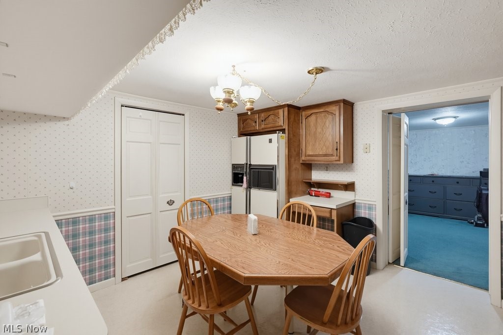 759 E Meadowlawn Boulevard Seven Hills OH 44131