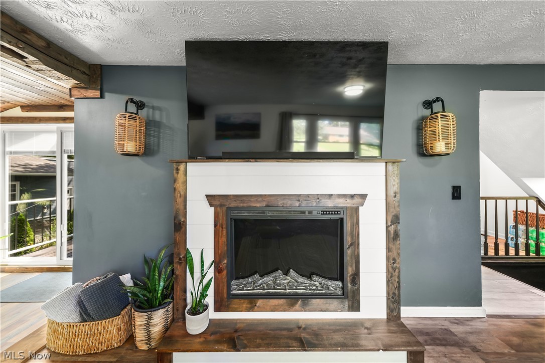 592 Braceville Robinson Road NW Newton Falls OH 44444