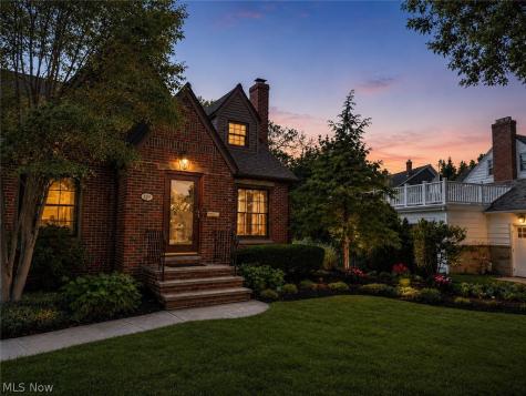 324 Cornwall Road Rocky River OH 44116