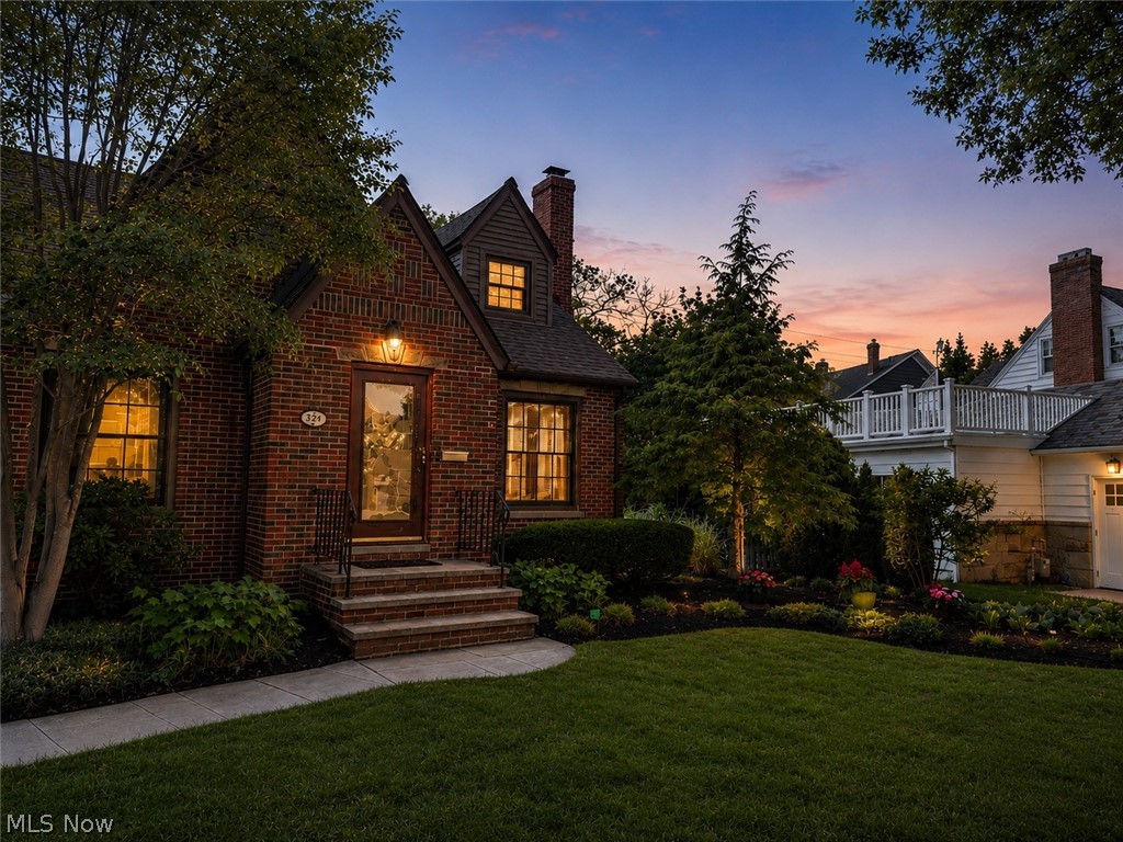 324 Cornwall Road Rocky River OH 44116