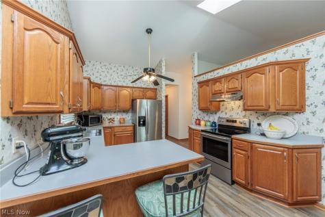 6405 Ridgeview Boulevard North Ridgeville OH 44039