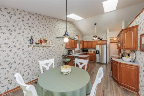 6405 Ridgeview Boulevard North Ridgeville OH 44039