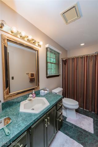 6405 Ridgeview Boulevard North Ridgeville OH 44039